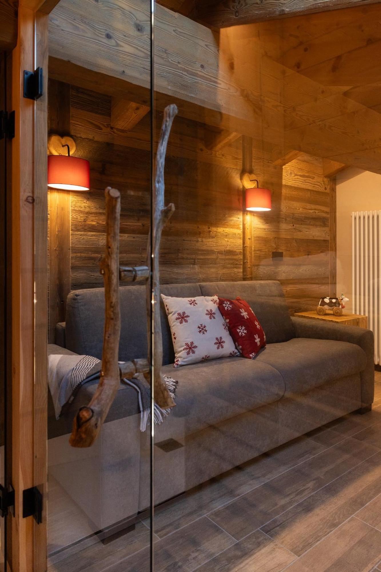 Les Reves Des Montagnards, Appartements De Charme Torgnon Exterior photo